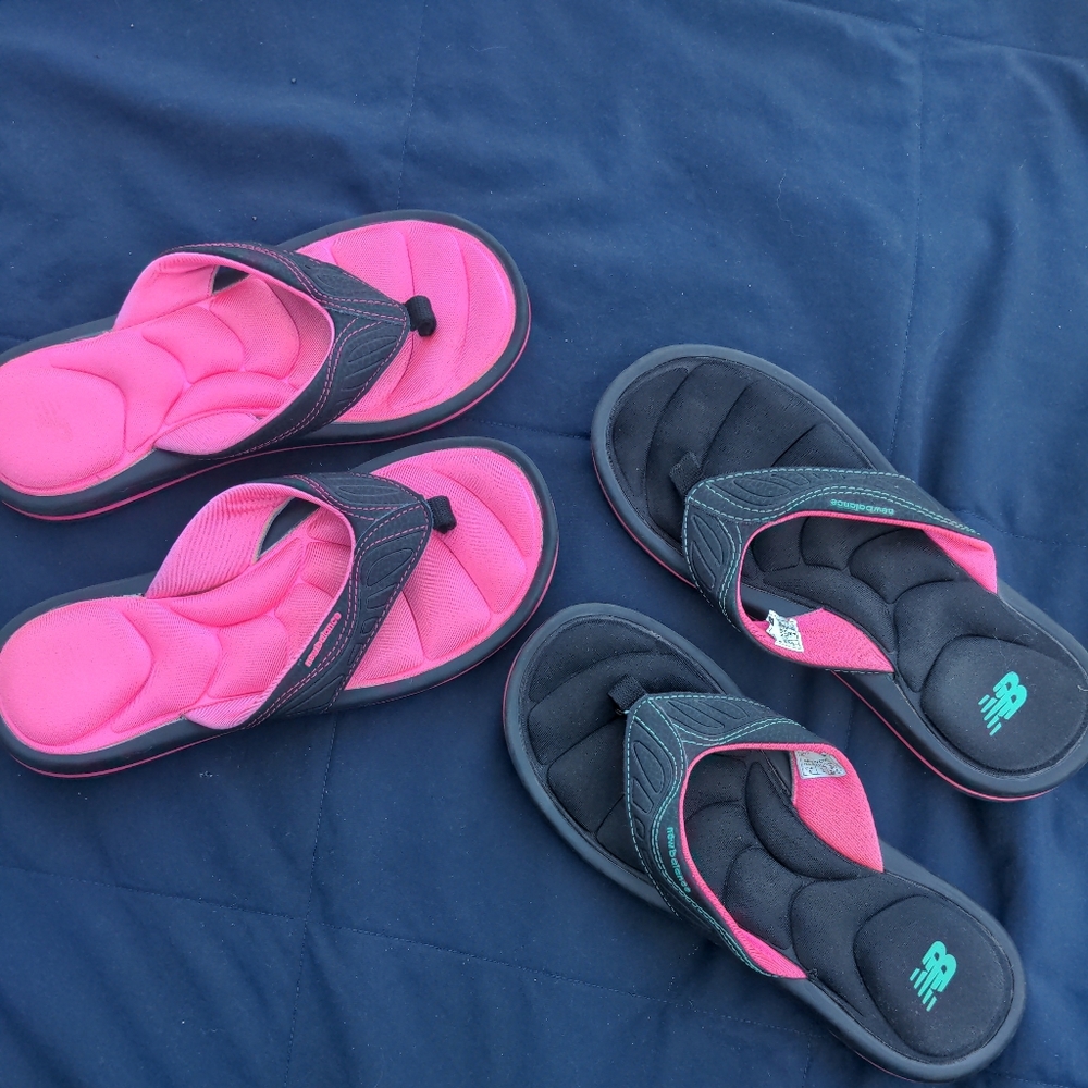 New Balance flip flops 2 pairs black pink